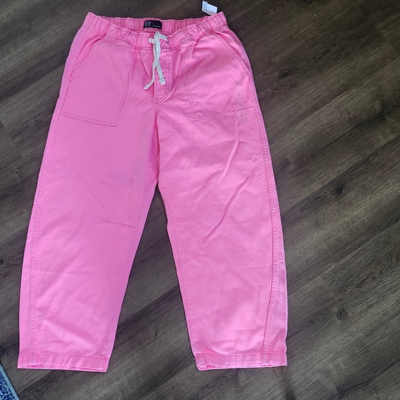 GAP Denim Pull-On Barrel in bright pink! Size Large New. - Picture 1 of 2